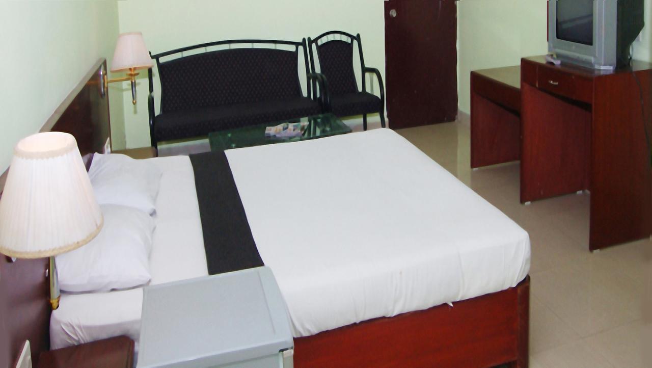 Vaishnavi Group Of Hotels Haidarábád Kültér fotó