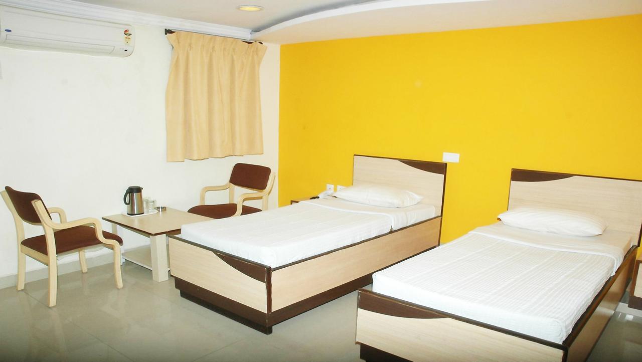Vaishnavi Group Of Hotels Haidarábád Kültér fotó